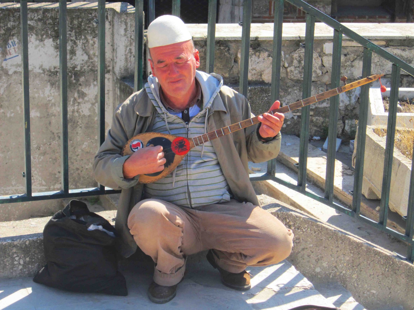 A çifteli — the long-necked two-string Albanian fretted lute associated with the Gheg north and Kosovo.