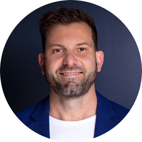 Enri Zhulati, partner themelues i NAR